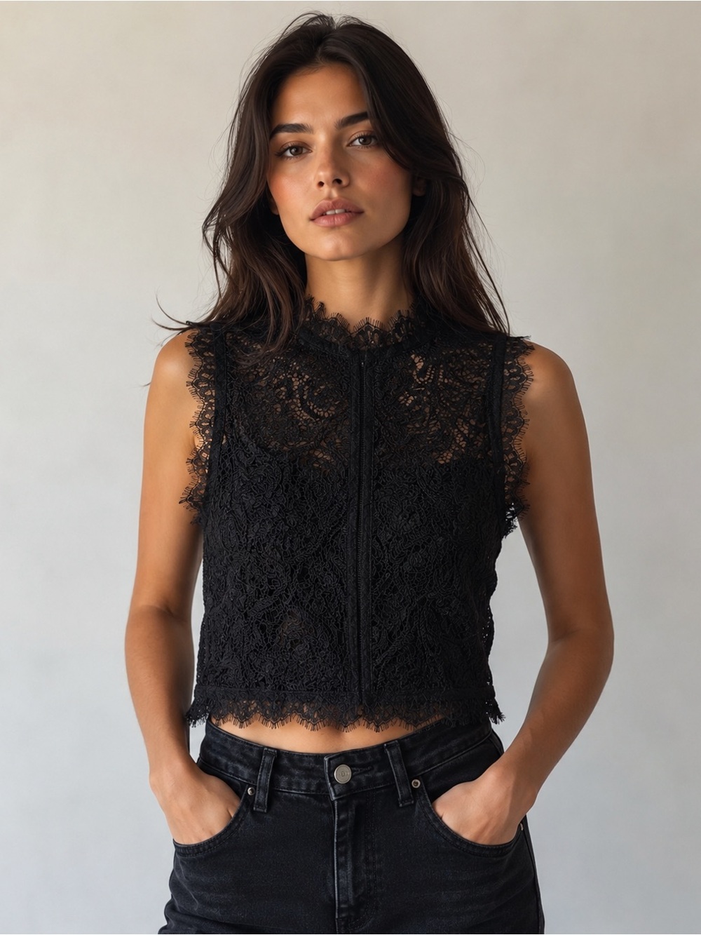 Elegant Black Lace Sleeveless Camisole